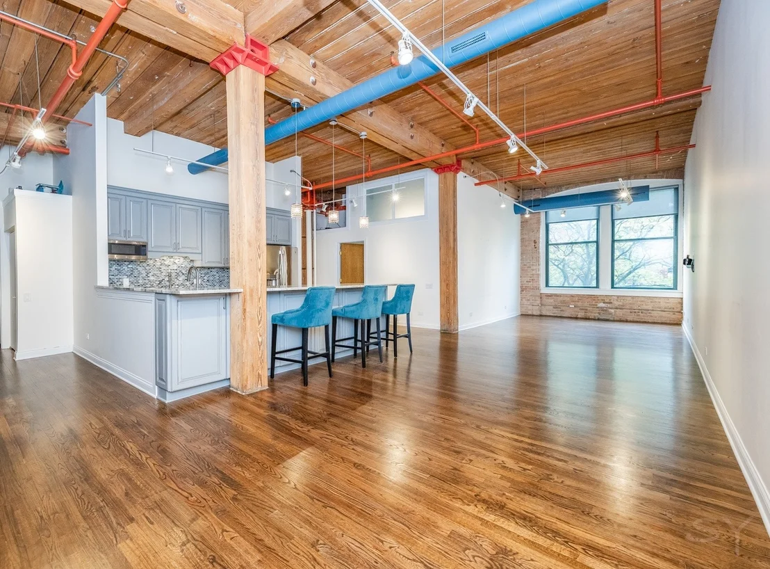 Photo of Unit 2G at 1327 W Washington Boulevard
