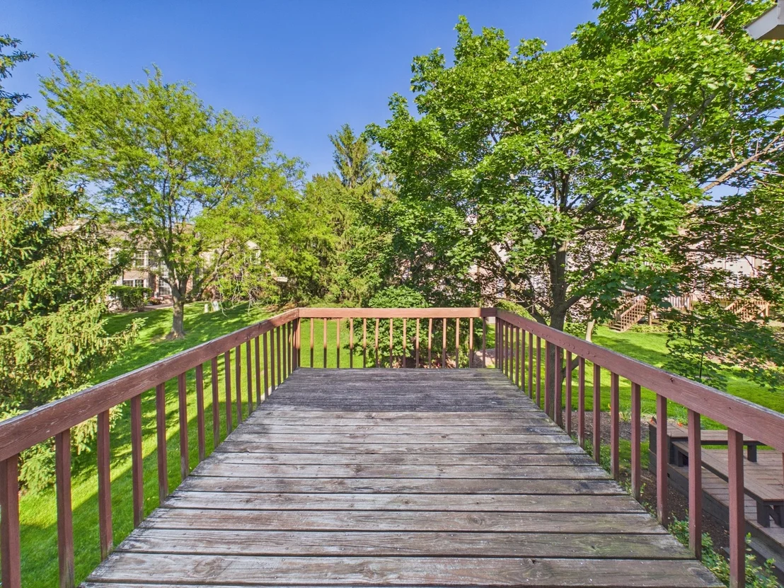 Photo of 284 Lorraine Circle