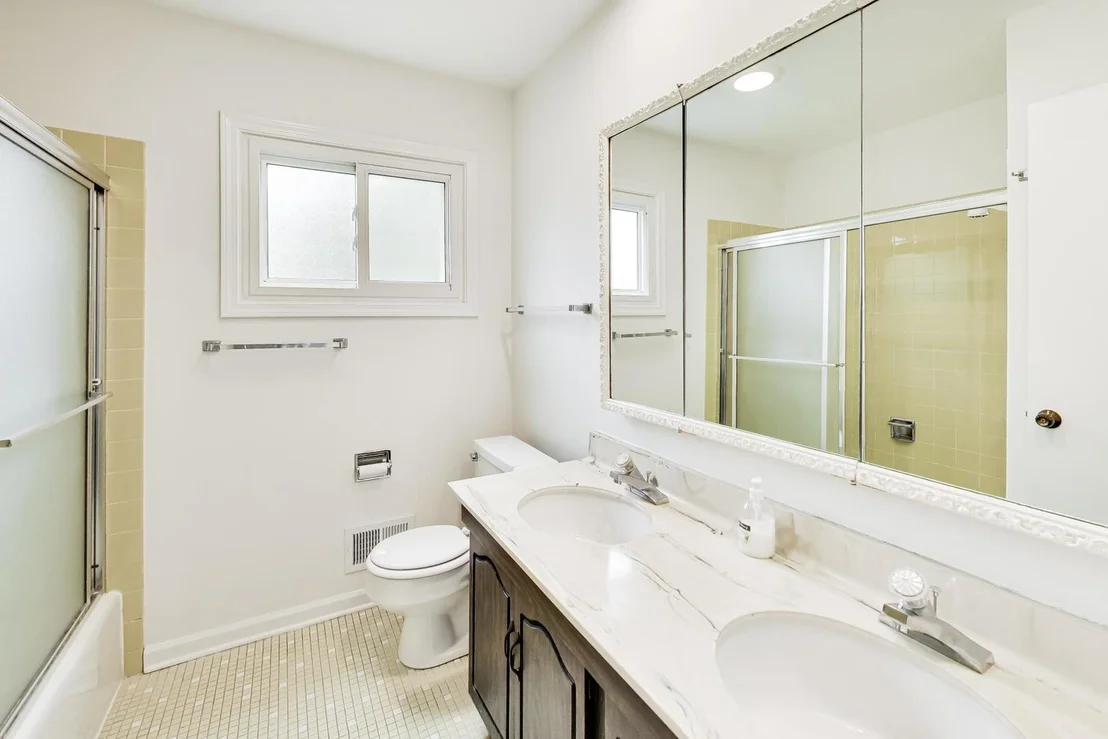 Photo of 1225 Laurel Avenue