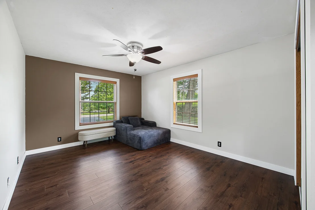 Photo of 1297 N Forrest Drive