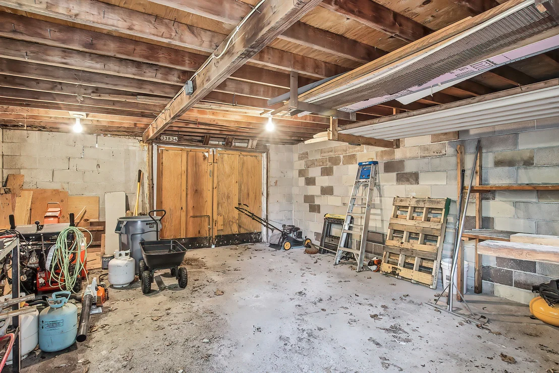 Photo of 33834 Hillcrest Drive
