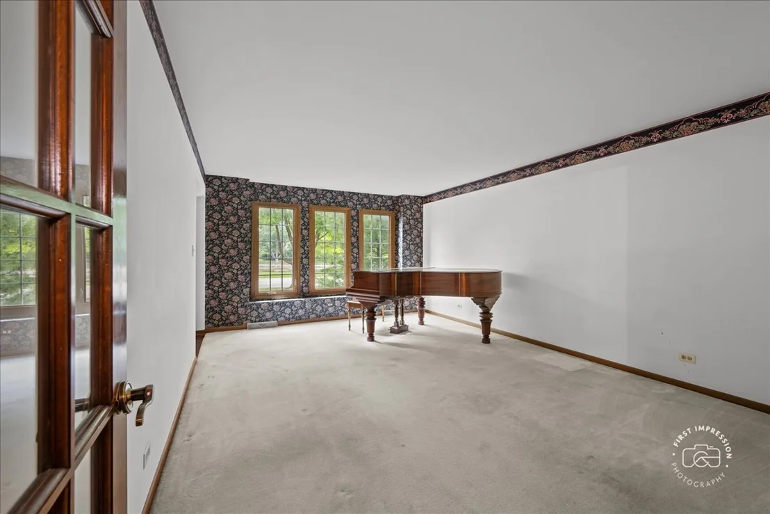 Photo of 1101 W Bauer Road