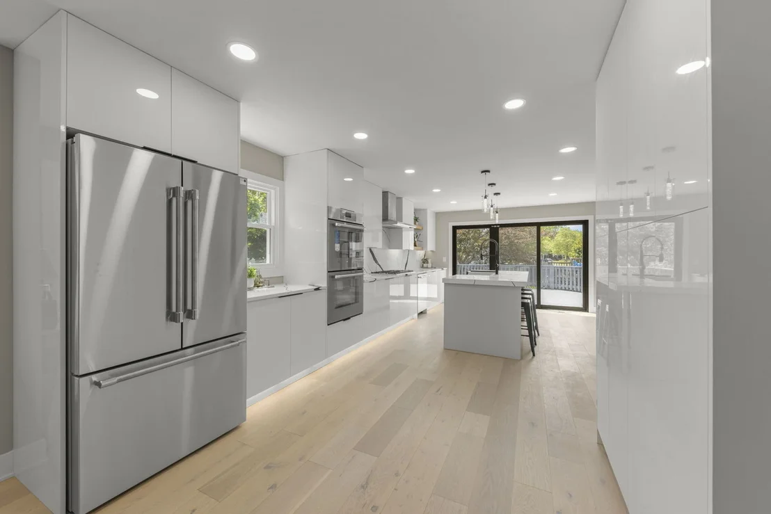 Photo of 625 Edward Road
