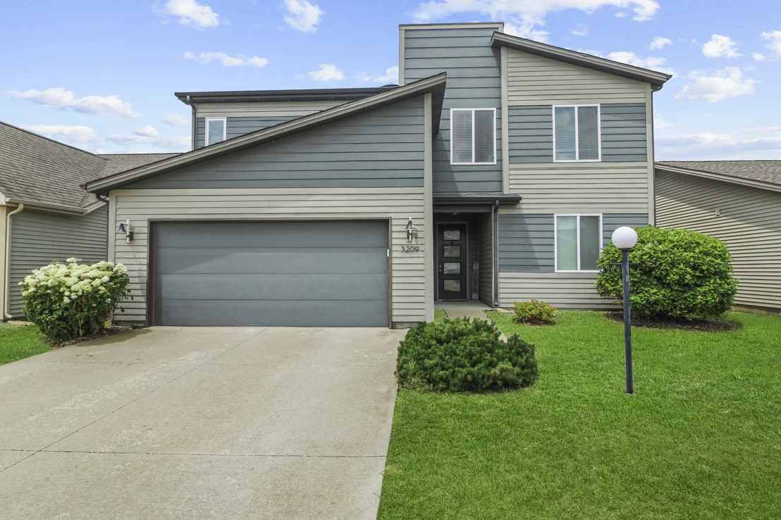 Photo of 3209 Stanley Lane