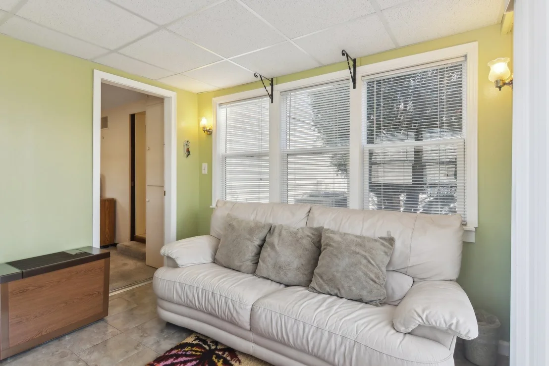 Photo of 6910 Eleanor Place