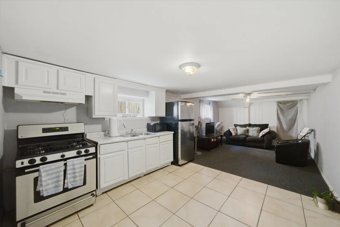 Photo of 3448 W 73rd Street