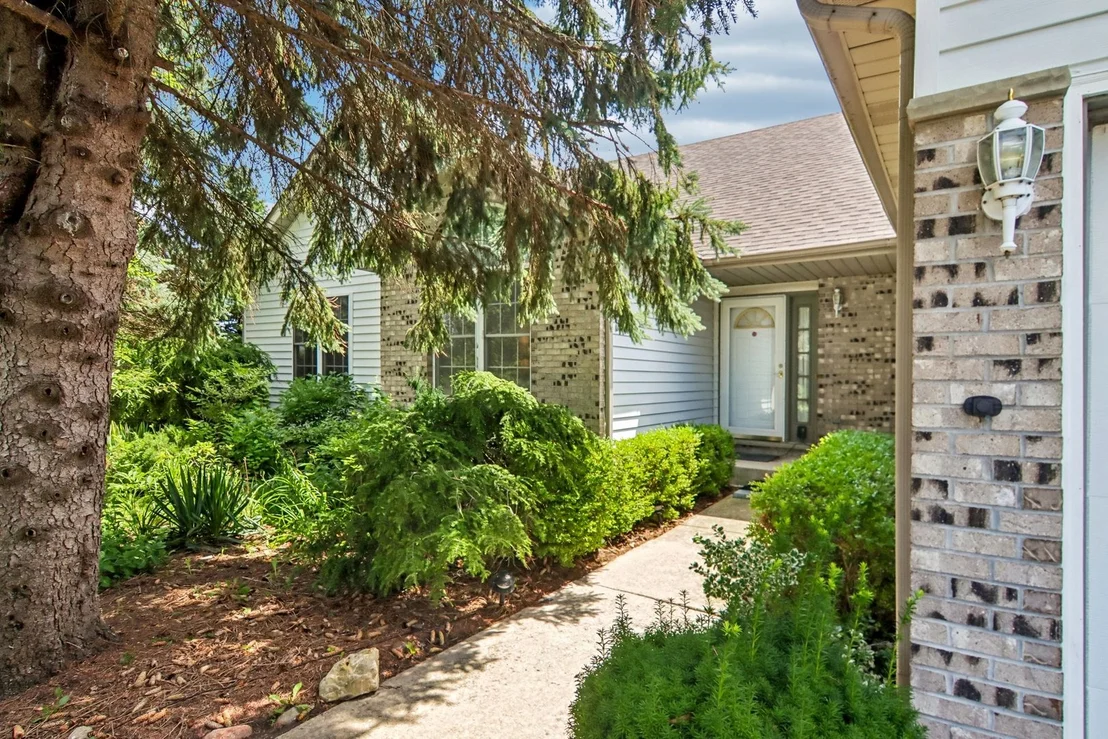 Photo of 4619 Cornerstone Drive
