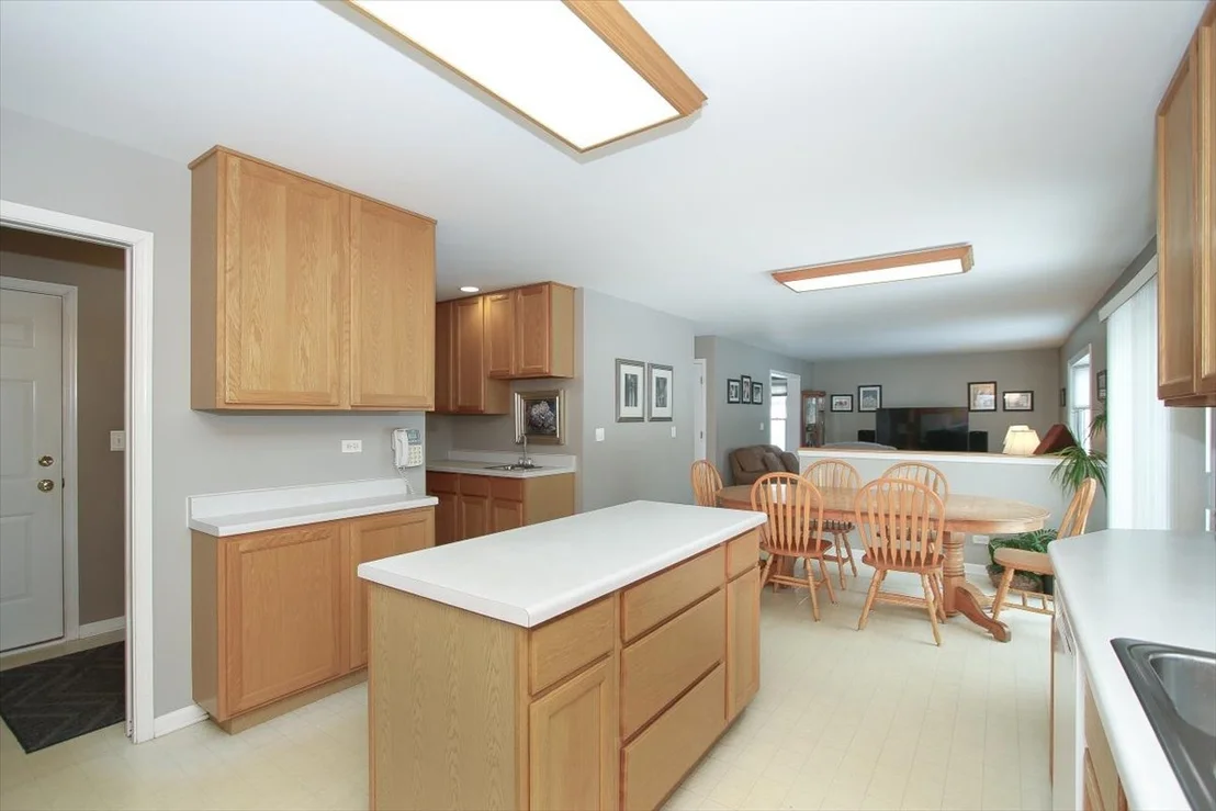 Photo of 2936 Avalon Drive