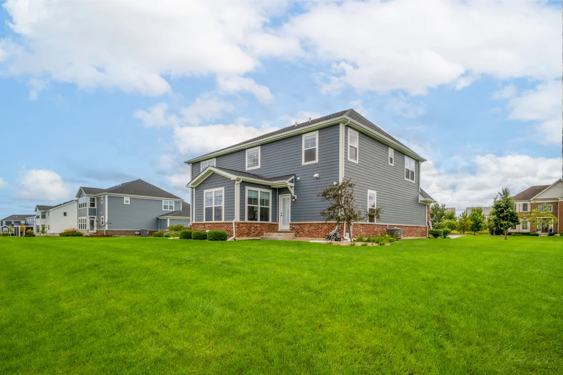 Photo of 10 Crystal Downs Drive