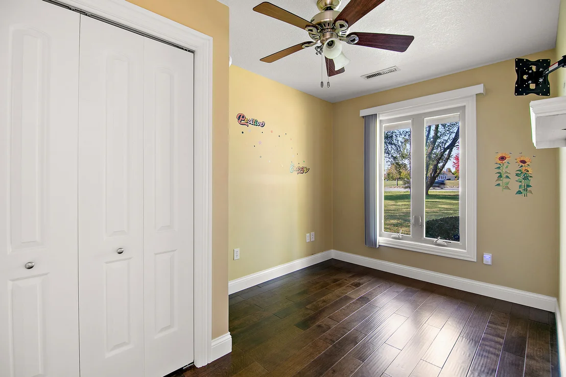 Photo of 1305 OAKTREE Lane