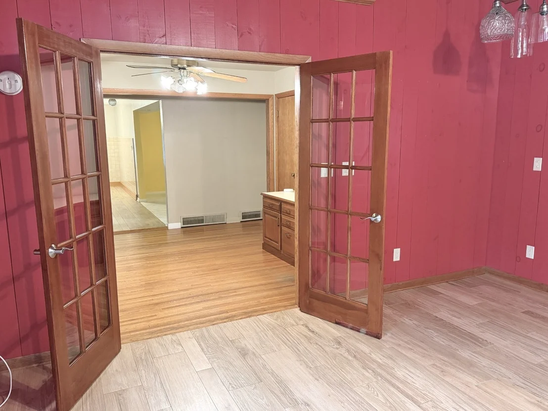 Photo of 205 Oak Street
