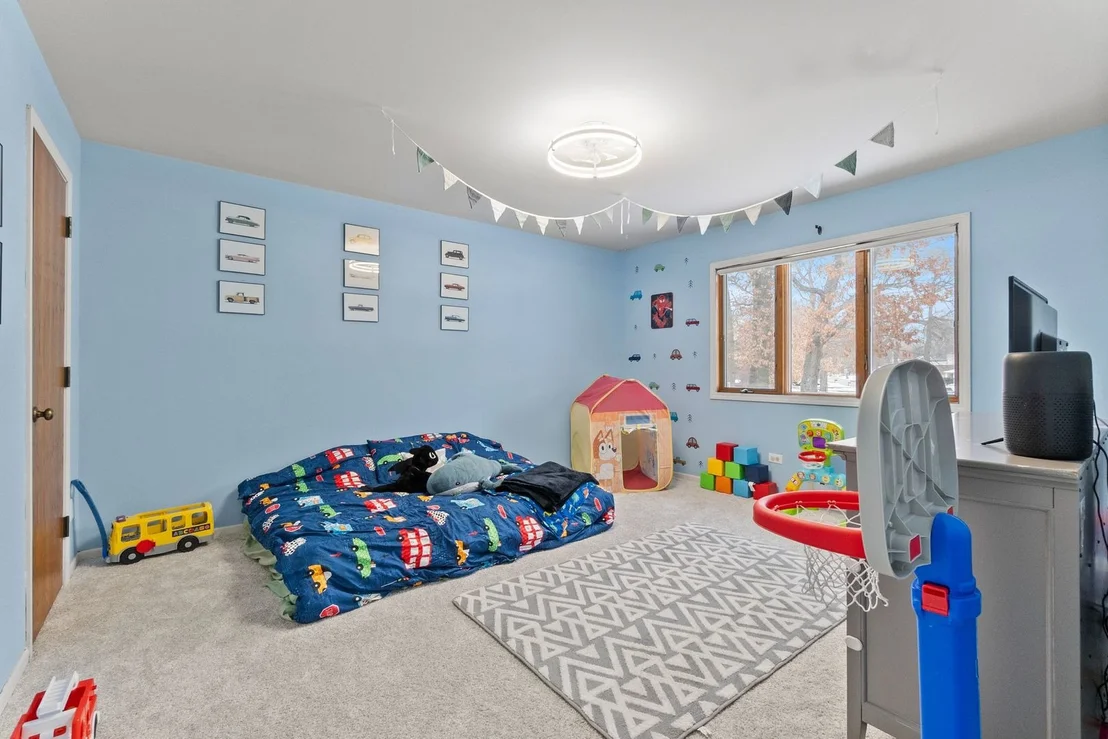 Photo of 18118 Whitman Lane