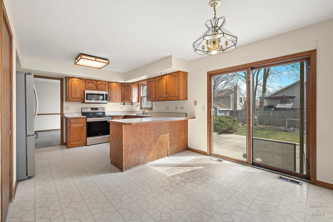 Photo of 2176 Jordan Lane
