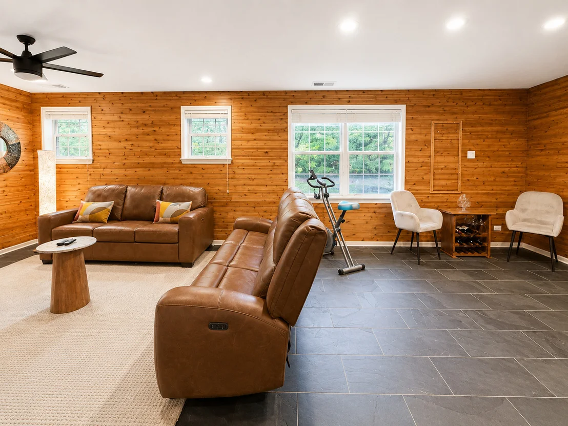 Photo of 394 Broadmoor Lane