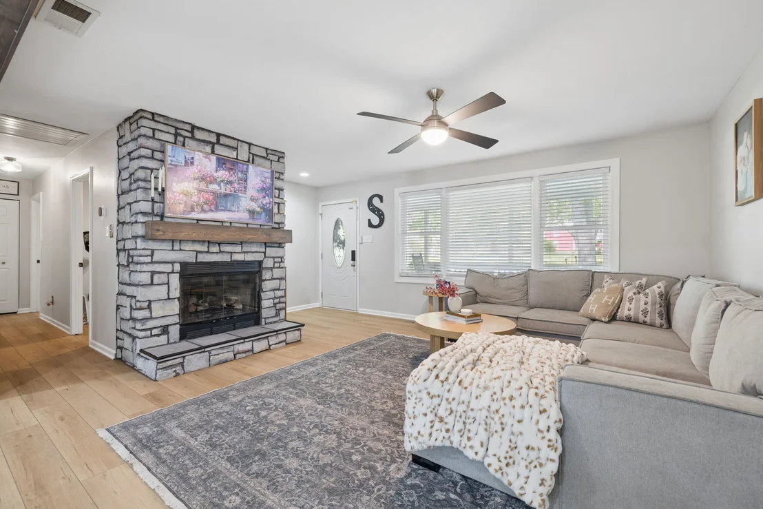 Photo of 35652 Jay Drive