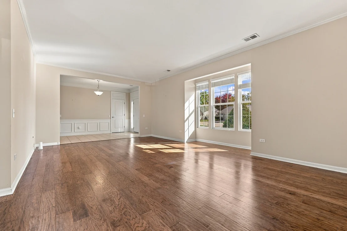 Photo of 13480 CRESTVIEW Drive