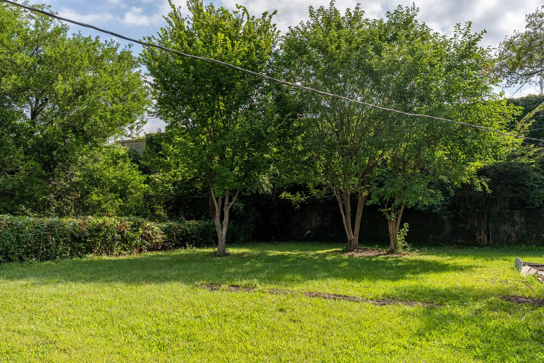 Photo of 16419 Oxford Drive