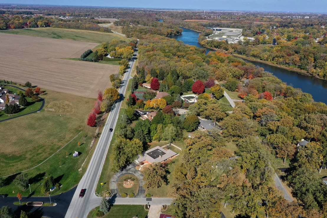Photo of 1305 OAKTREE Lane