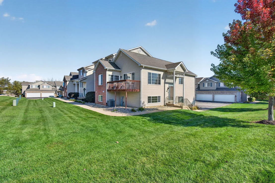 Photo of 2147 Derby Lane