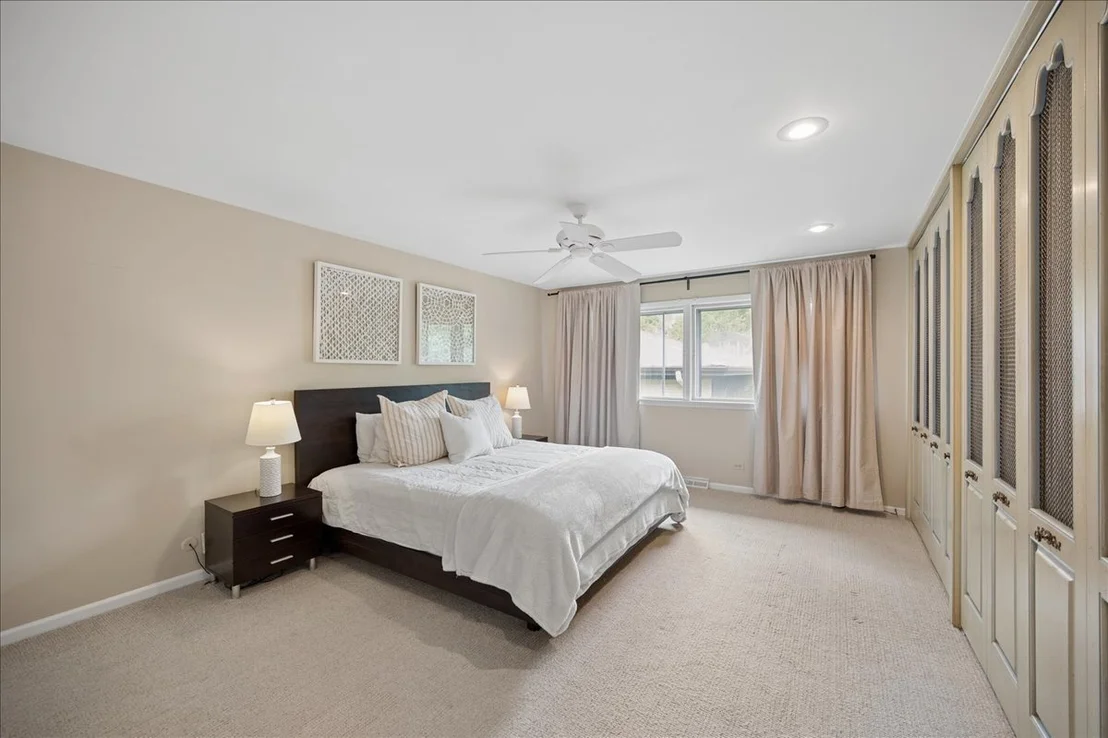 Photo of 3137 Greenleaf Avenue