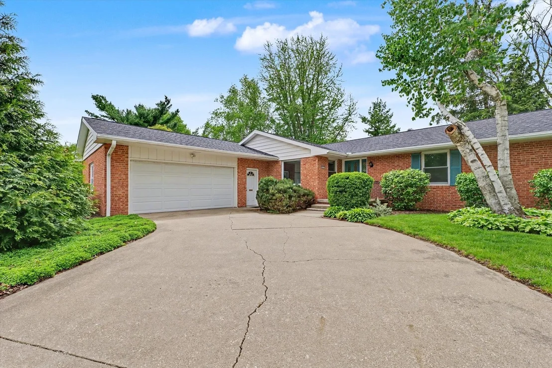 Photo of 2207 Boudreau Circle