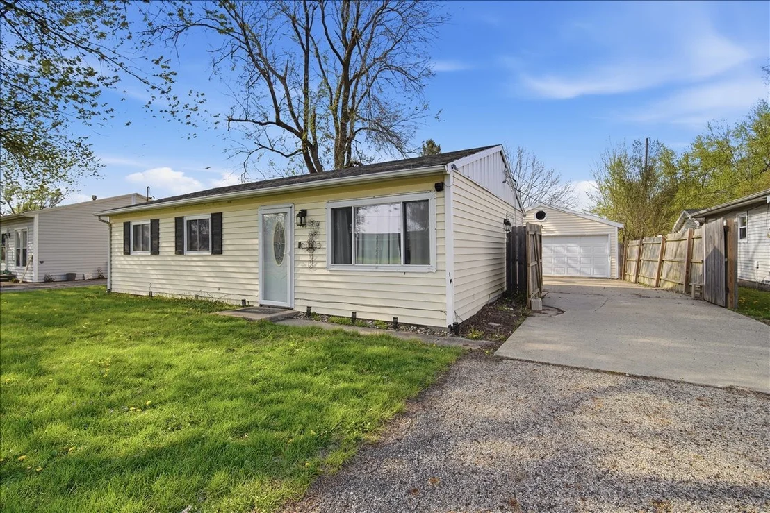Photo of 403 Sunset Drive