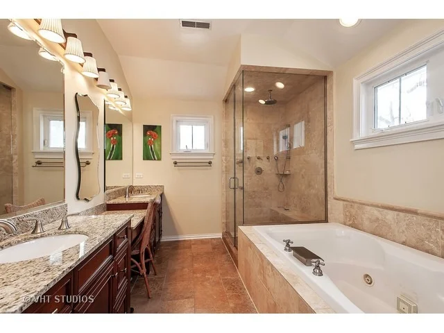 Photo of 1417 Maple Avenue