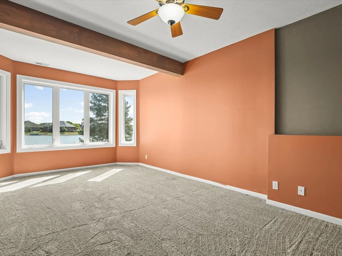 Photo of Unit 0 at 3729 Lakeview Drive