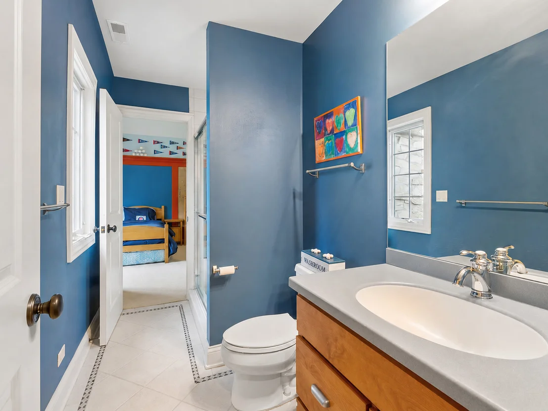 Photo of 901 Kenton Road