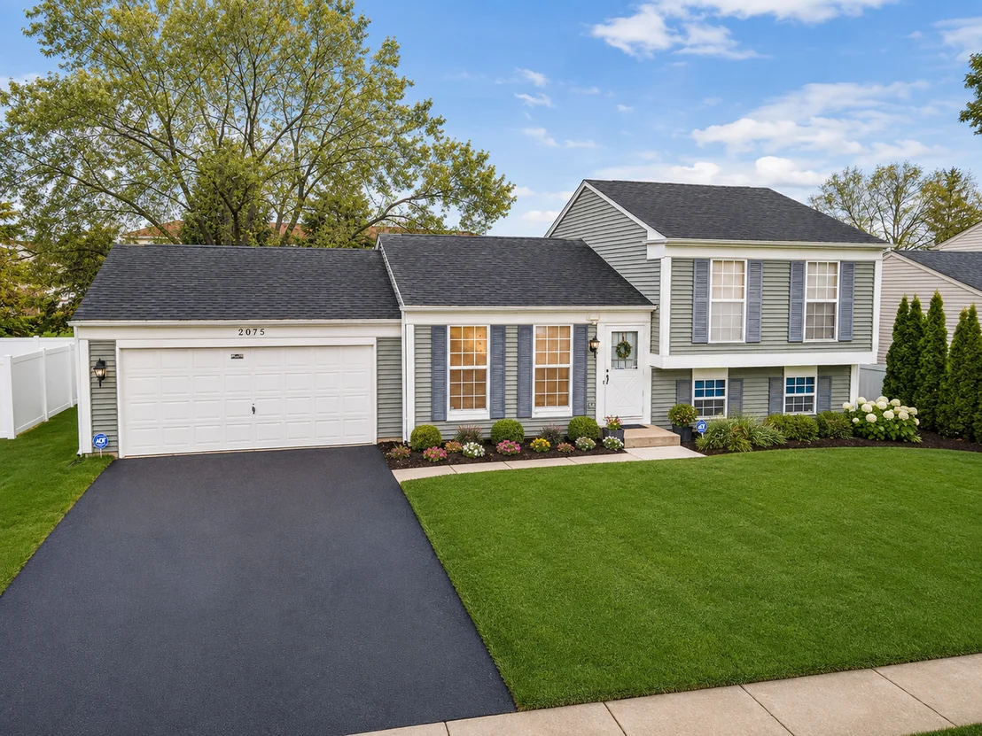 Photo of 2075 Aronomink Circle