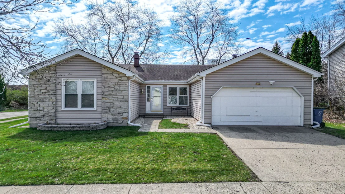 Photo of 137 Harding Drive