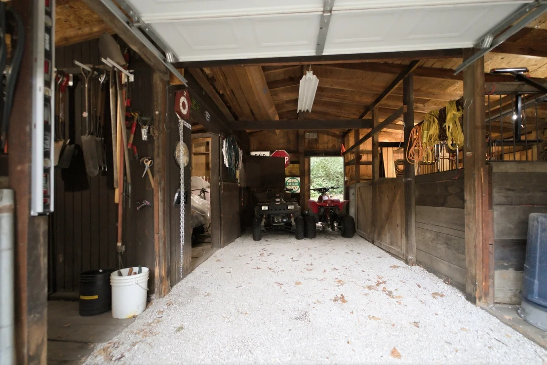 Photo of 330 S 5000w Road