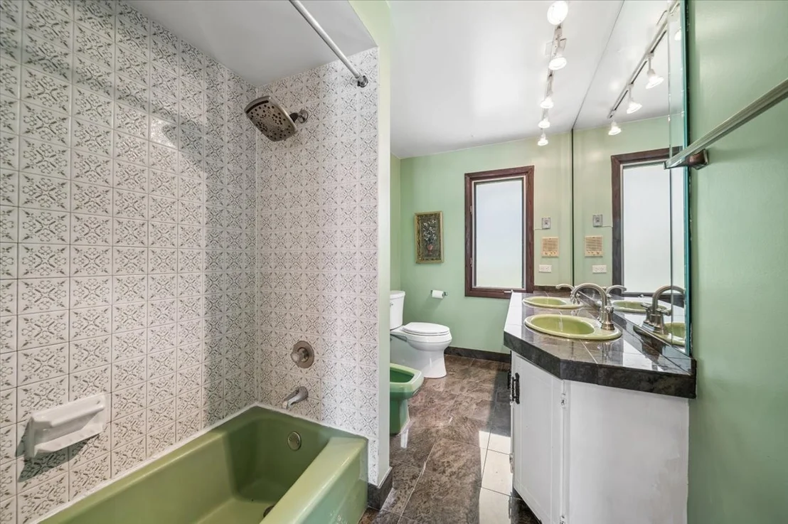 Photo of 823 Tenuta Court