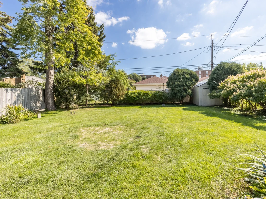 Photo of 5477 N Octavia Avenue