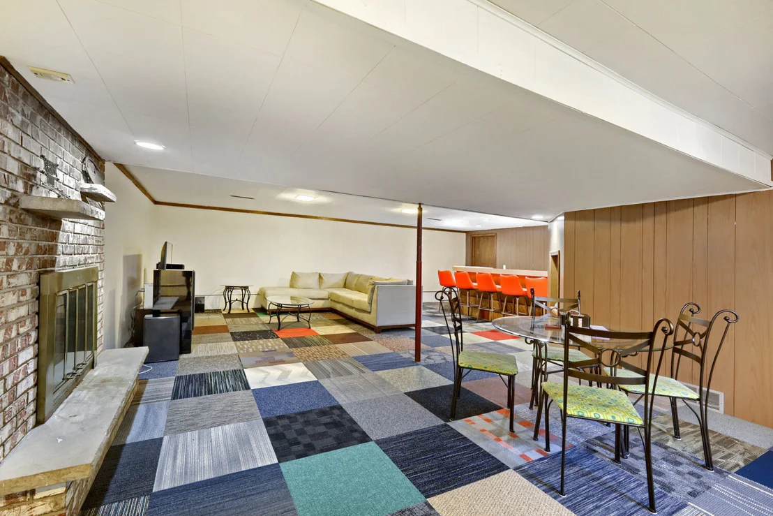 Photo of 1434 Maple Lane