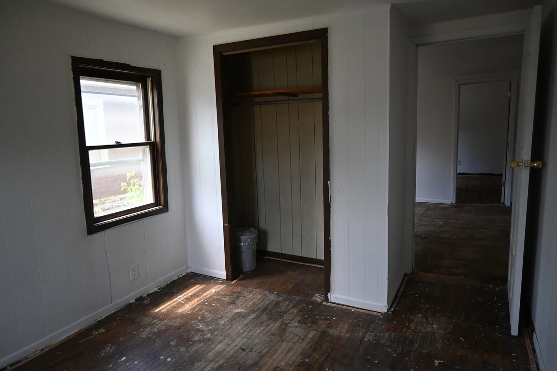Photo of 1346 N Division Street