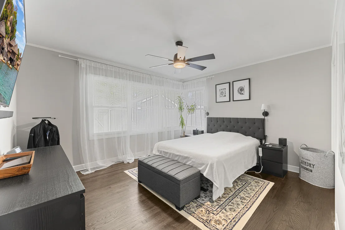 Photo of 9 N Waverly Place