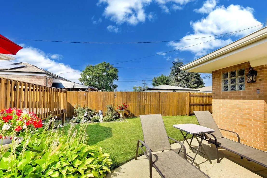 Photo of 3225 Sunset Lane