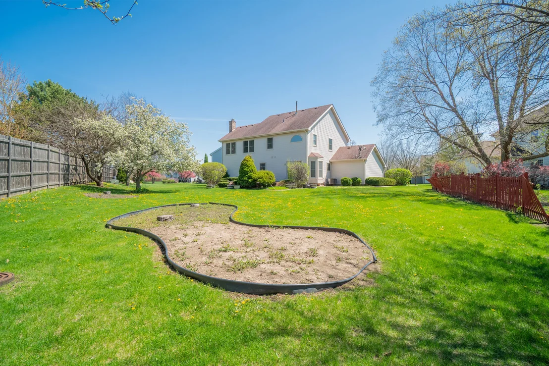 Photo of 465 Thacker Court