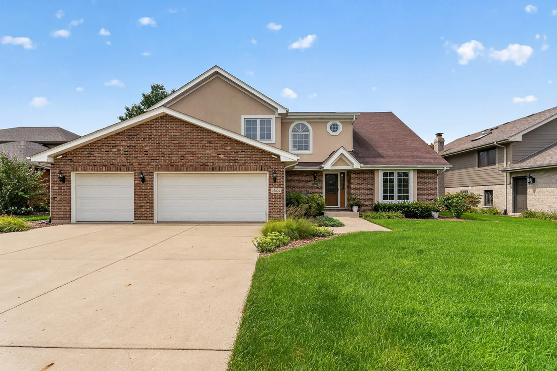 Photo of 15164 Olympic Lane