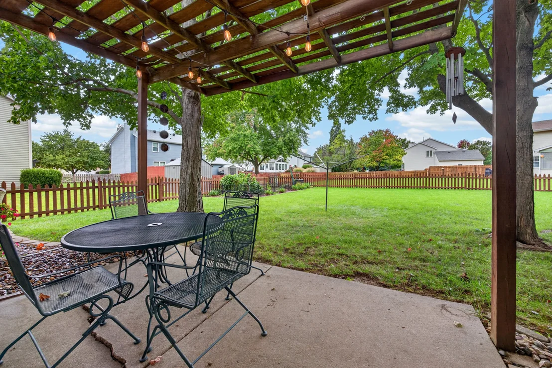 Photo of 1208 Royal Pointe Drive