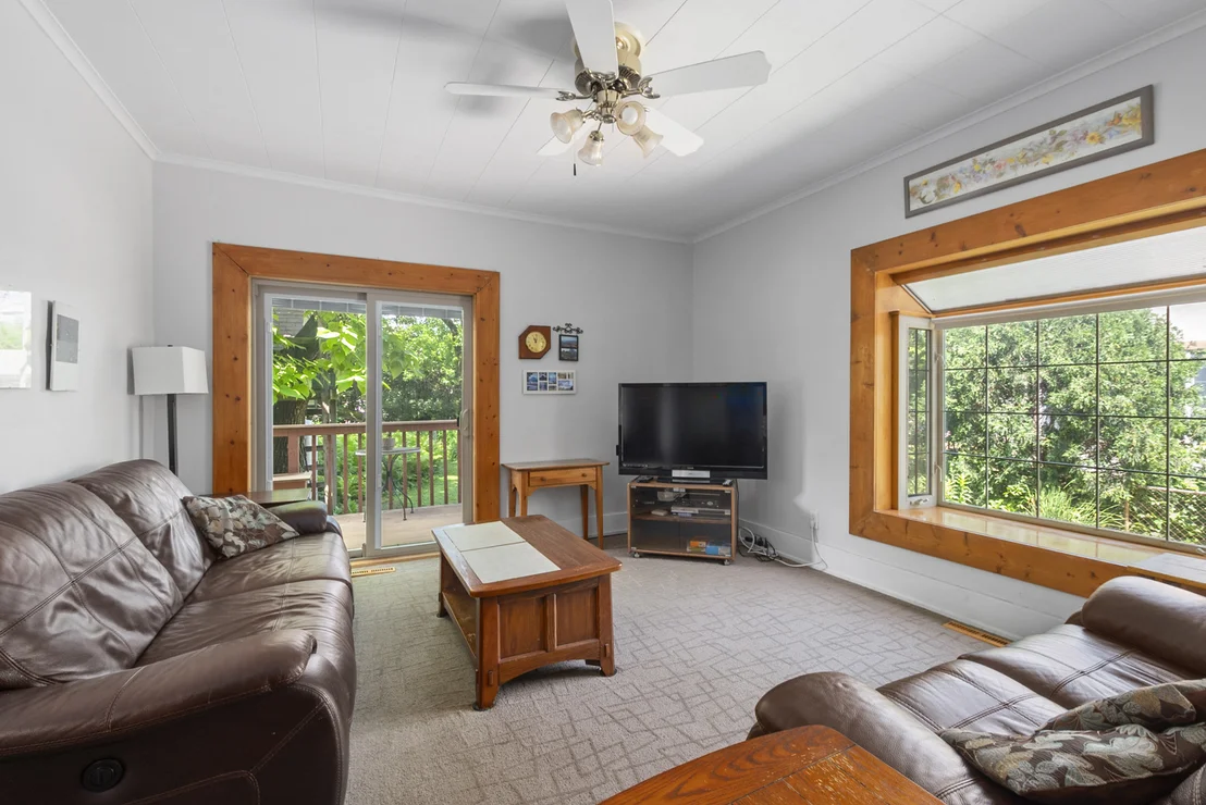 Photo of 1146 Douglas Avenue