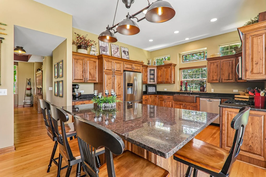 Photo of 5715 Saddle Ridge