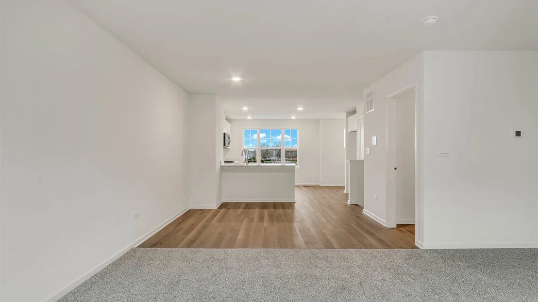 Photo of 409 Lakeshore Court