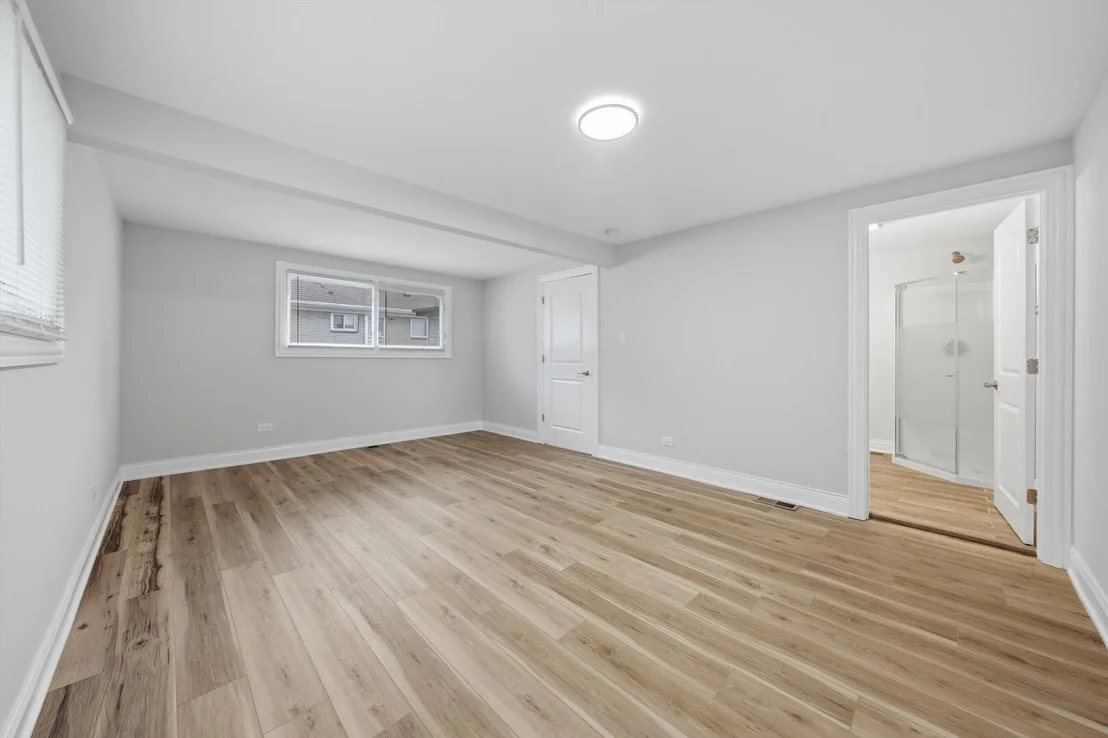 Photo of 16548 Paulina Street