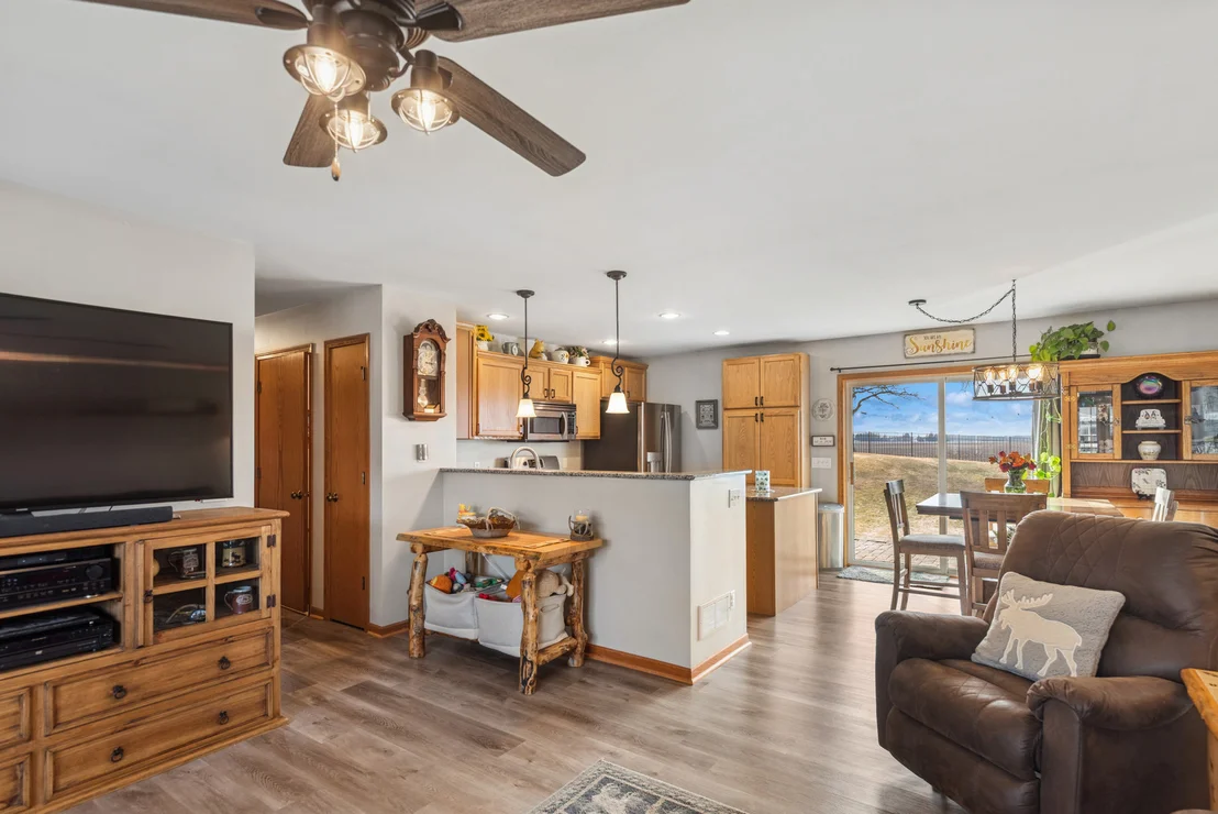 Photo of 327 Tomahawk Drive