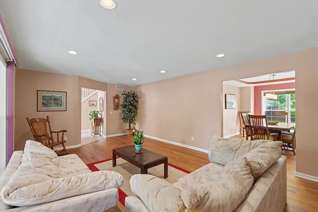 Photo of 3208 Cherry Hills Drive