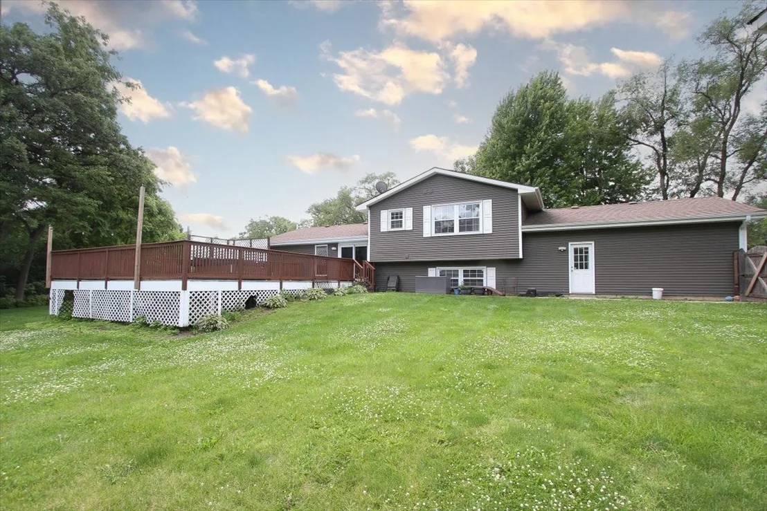 Photo of 4N681 Brookside West Drive