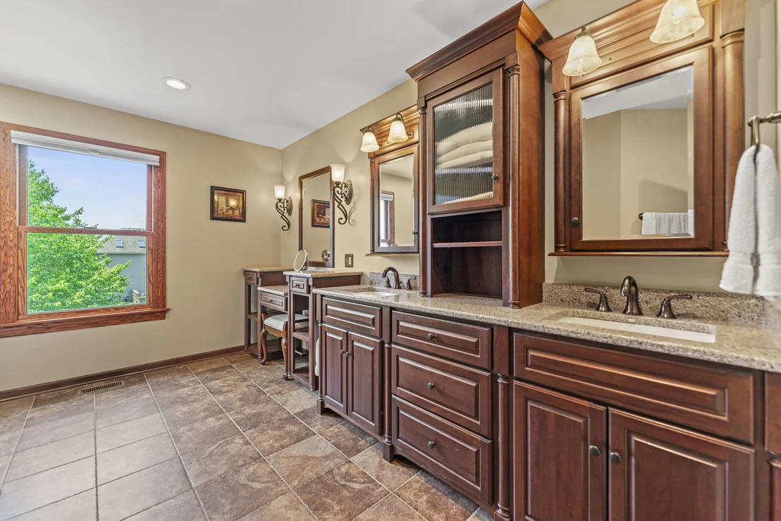 Photo of 1164 Winding Glen Drive