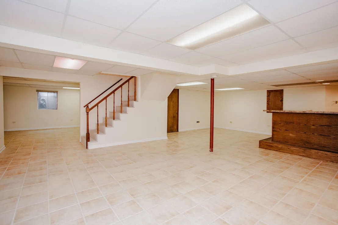 Photo of 1900 LANDWEHR Road